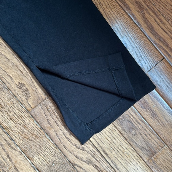 Violets and Roses Julius Straight Leg Trouser, black. Size 10/30 - Picture 4 of 5